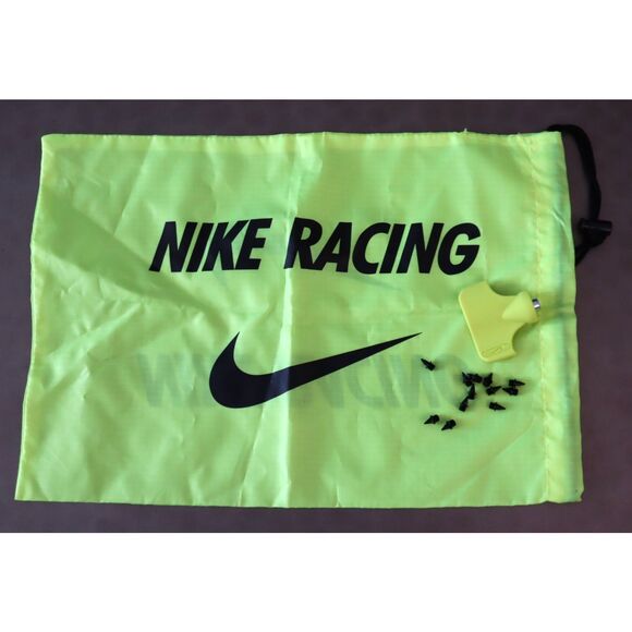 Nike Track & Field Volt Green Drawstring Tote Shoe Bag w/Replacement Spikes/Tool - Picture 1 of 8